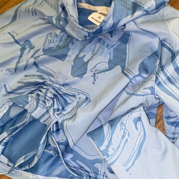 Gymshark cropped pullover - Picture 3 of 3